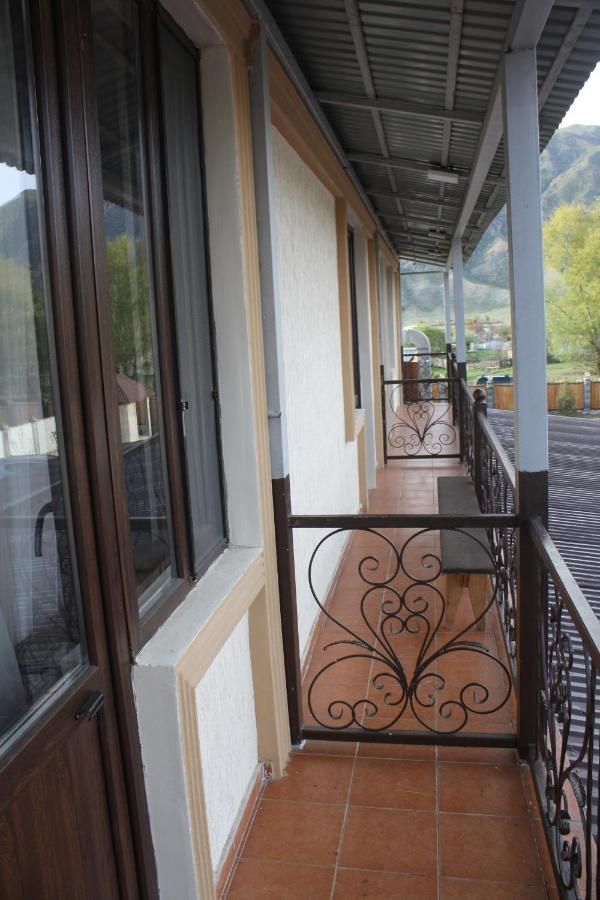 Saty Guest House Extérieur photo