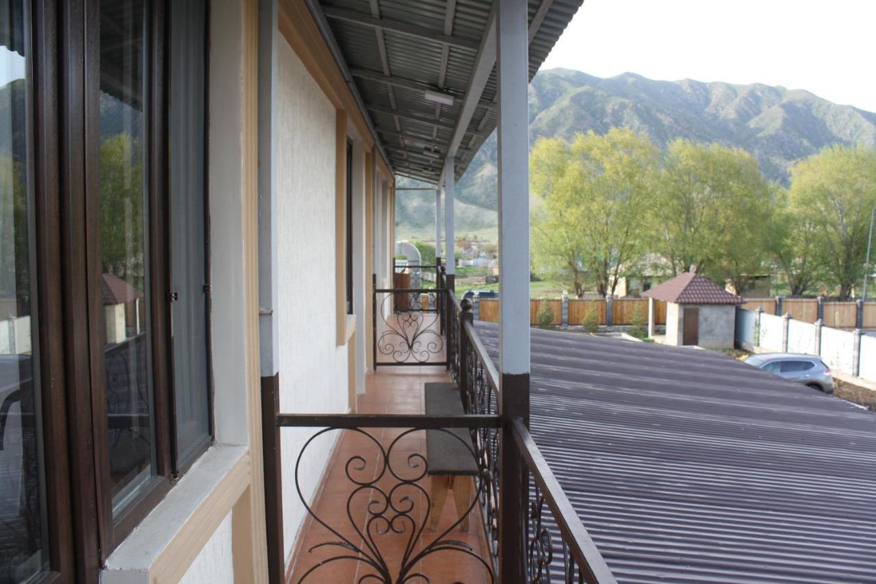 Saty Guest House Extérieur photo